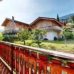 Axaari - View & Sunny 10 Pers Chalet *