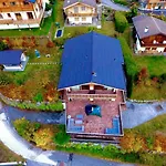 Chalet Axaari - View & Sunny 10 Pers Nendaz