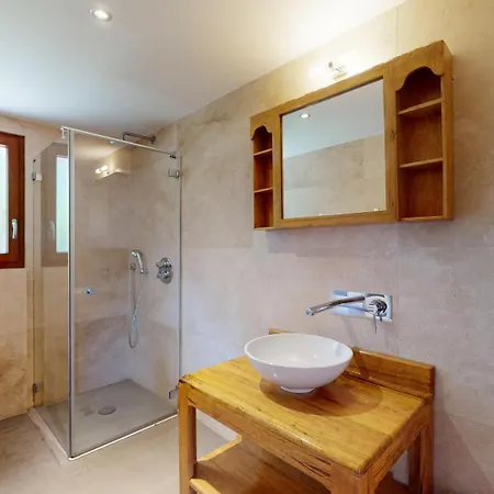 Axaari - View & Sunny 10 Pers * 넨다즈