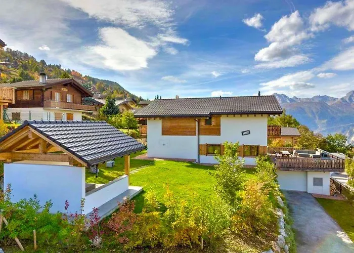 Axaari - View&sunny 10 Pers Chalet *